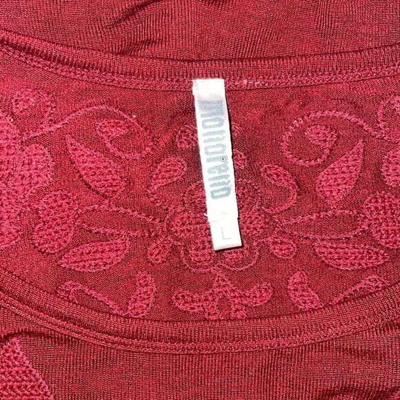 MONORENO embroidered burgundy oversized kimono style - Picture 6 of 6